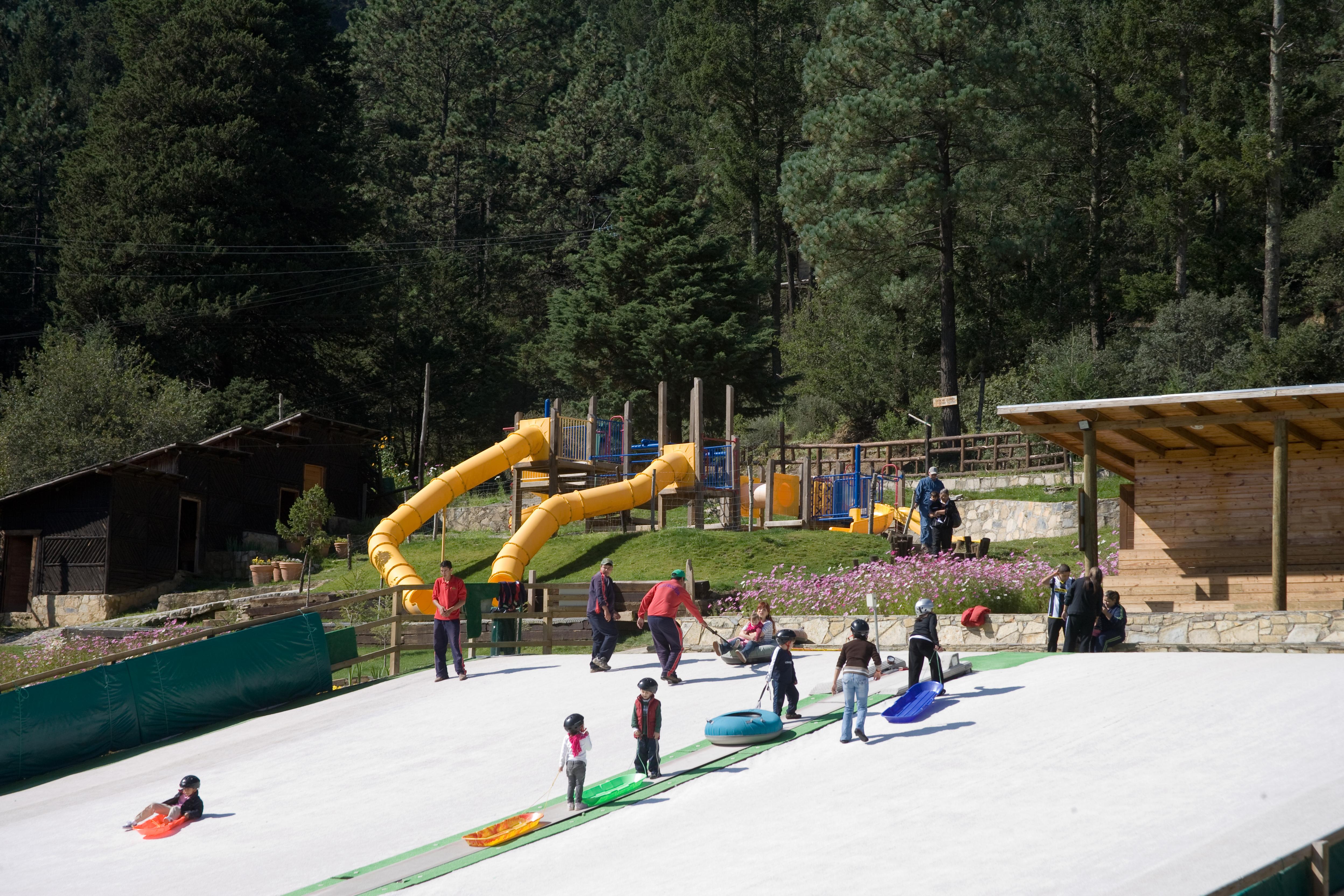 Bosques De Monterreal Hotel San Antonio de las Alazanas Kültér fotó